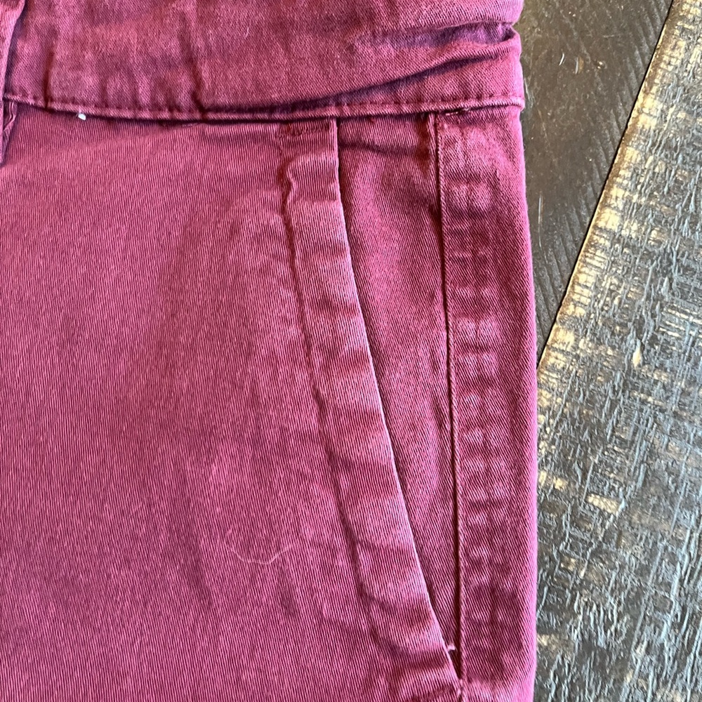 Rugby University Men's Flat Front Burgundy Shorts - Picture 3 of 9